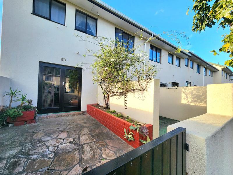 3 Bedroom Property for Sale in Panorama Western Cape